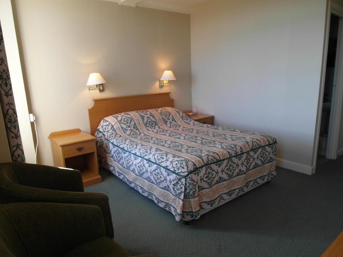 County Hotel Скегнесс Номер фото