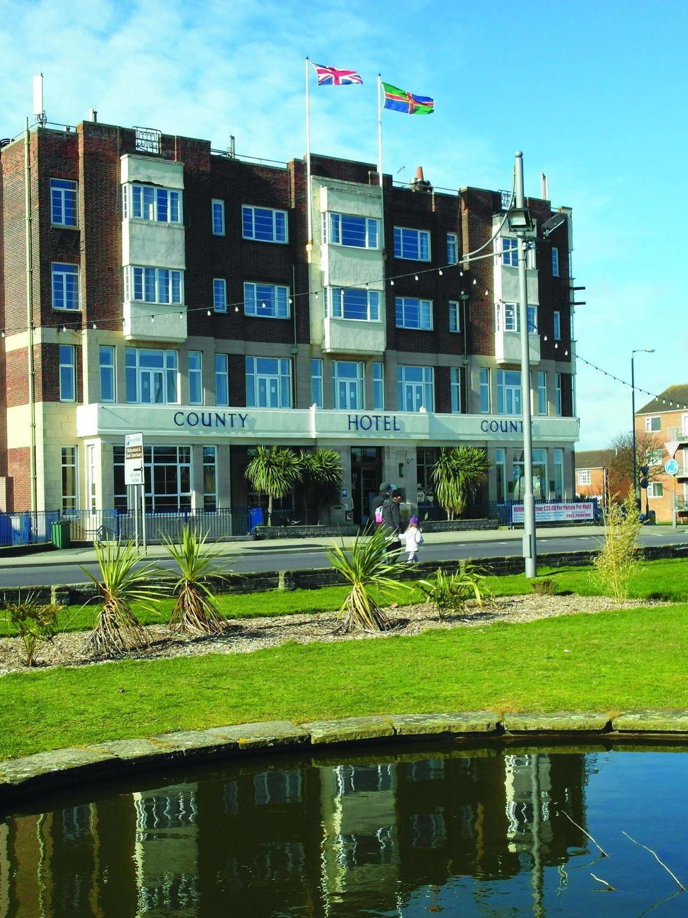 County Hotel Скегнесс Екстер'єр фото